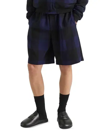 Givenchy Men's Checked Bermuda Shorts in Wool - Black Navy - Size 40 | Thumbnail 3
