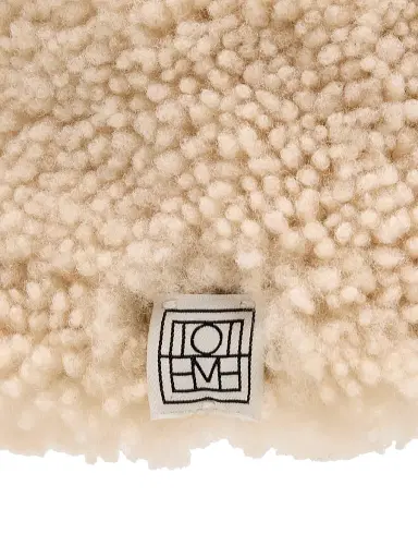 TOTEME Women's Shearling Winter Hat | Thumbnail 2 TOTEME Women's Shearling Winter Hat | Thumbnail 2