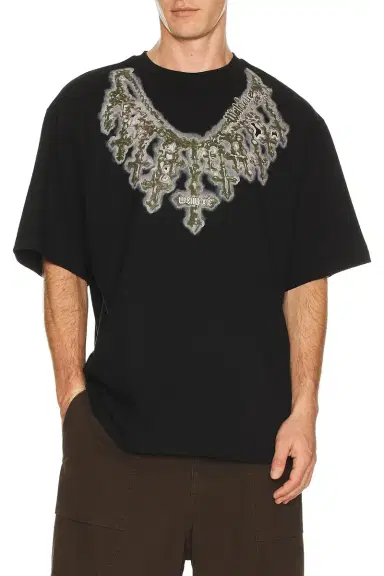 We11Done Cross Necklace T-Shirt | Thumbnail 3