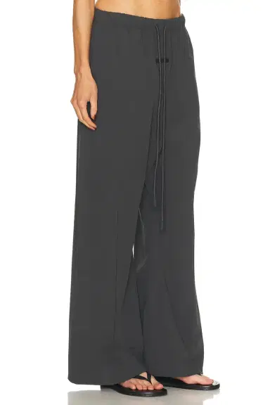 Fear of God Essentials Relaxed Track Pant | Thumbnail 2 Fear of God Essentials Relaxed Track Pant | Thumbnail 2