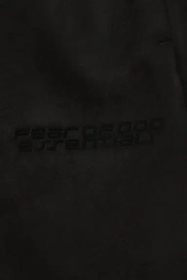 Fear of God ESSENTIALS Relaxed Short | Thumbnail 7