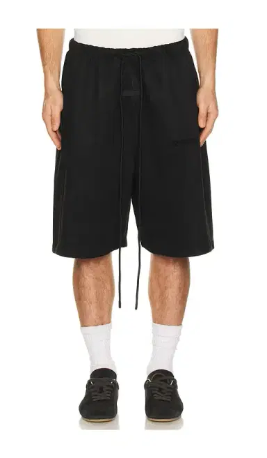 Fear of God ESSENTIALS Relaxed Short | Thumbnail 1