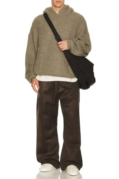 Fear of God ESSENTIALS Flare Pant | Thumbnail 6
