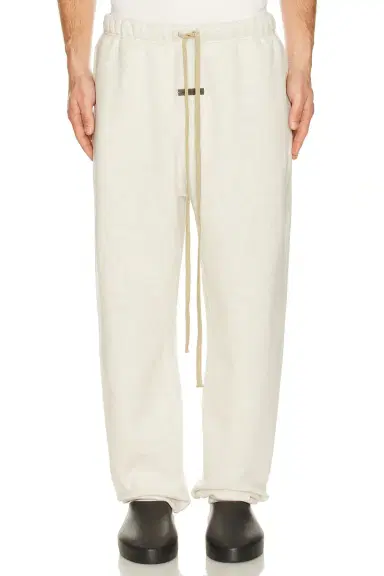 Fear of God Essentials Classic Sweatpant | Thumbnail 3