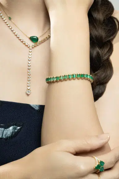 SHAY JEWELRY Diamond Emerald Medium Ripple Bracelet | Thumbnail 3