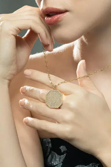 SHAY JEWELRY Diamond Pave Octagon Disc Necklace | Thumbnail 5