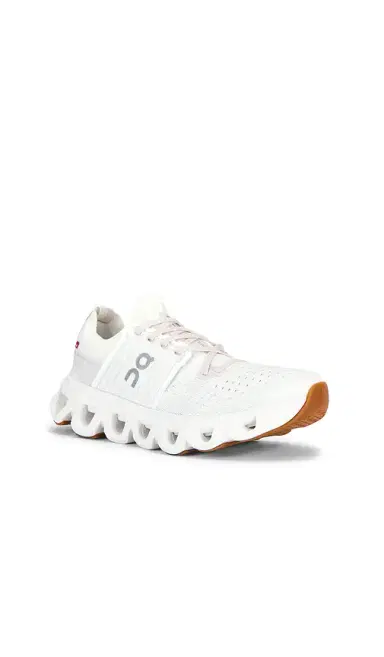 ON Cloudswift 4 Sneaker | Thumbnail 2 ON Cloudswift 4 Sneaker | Thumbnail 2