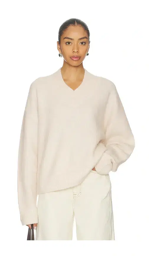 Jacquie V-neck Sweater