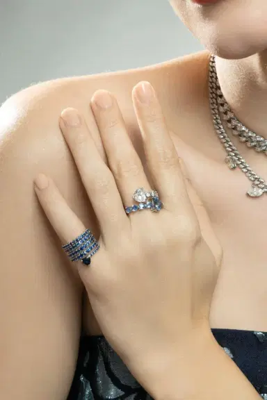 SHAY JEWELRY Blue Sapphire Spiral Heart Pinky Ring | Thumbnail 4