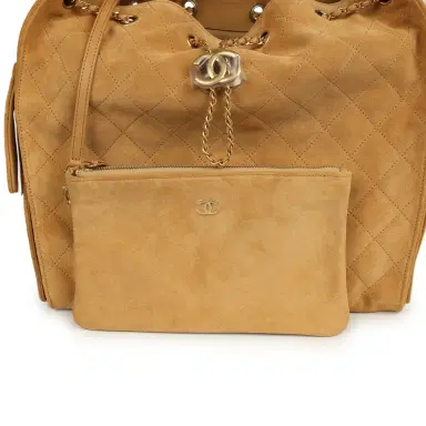 Chanel Chanel Medium 25 Hobo Bag Beige Suede Antique Gold Hardware | Thumbnail 8 Chanel Chanel Medium 25 Hobo Bag Beige Suede Antique Gold Hardware | Thumbnail 8