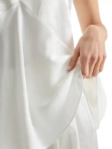 Brunello Cucinelli Women's Cotton and Silk Satin Top with Fluid Twill Panel - White | Thumbnail 5 Brunello Cucinelli Women's Cotton and Silk Satin Top with Fluid Twill Panel - White | Thumbnail 5