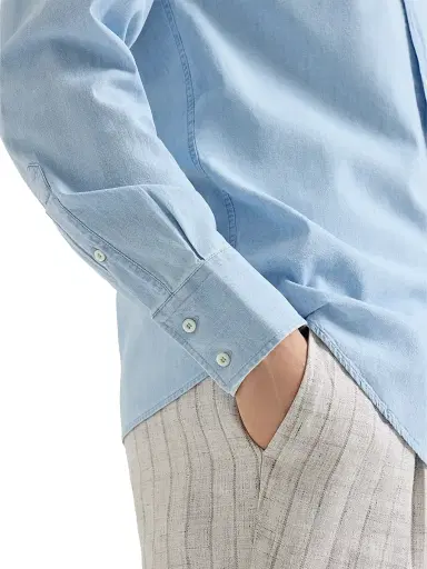 Brunello Cucinelli Men's Denim Effect Chambray Basic Fit Shirt | Thumbnail 4