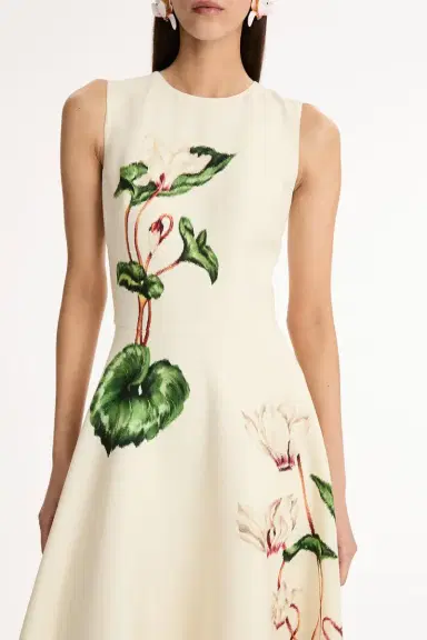 Oscar de la Renta Sleevess Day Dress | Thumbnail 4 Oscar de la Renta Sleevess Day Dress | Thumbnail 4