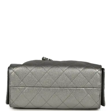 Chanel Chanel Mini 25 Hobo Bag Anthracite Metallic Caviar Silver Hardware | Thumbnail 7 Chanel Chanel Mini 25 Hobo Bag Anthracite Metallic Caviar Silver Hardware | Thumbnail 7