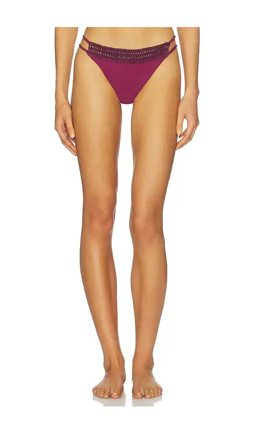 Garis Trim Bikini Bottom