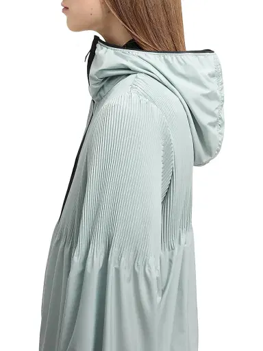 Moncler Women's Anemone Jacket with Pleats - Aqua Green | Thumbnail 4 Moncler Women's Anemone Jacket with Pleats - Aqua Green | Thumbnail 4