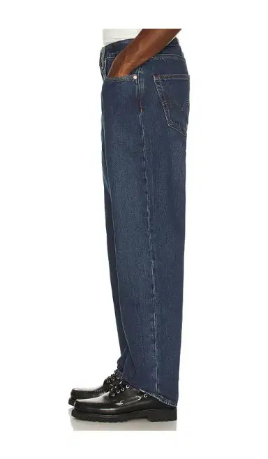 LEVI'S 568 Loose Straight Jeans | Thumbnail 2