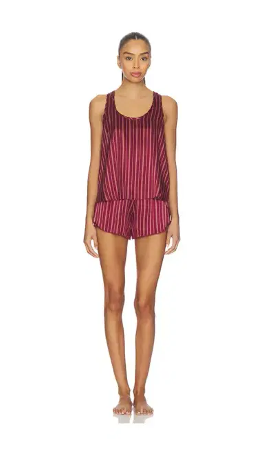 LUNYA Washable Silk Tulip Back Set | Thumbnail 1