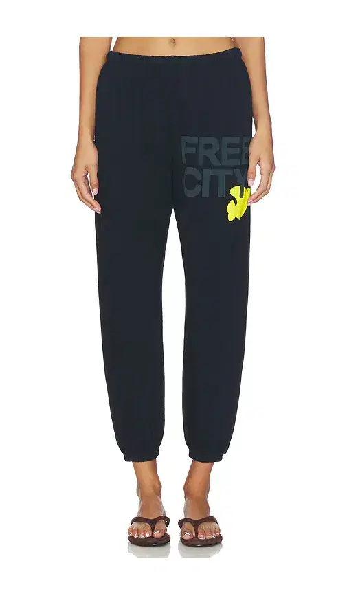 Large Sweats