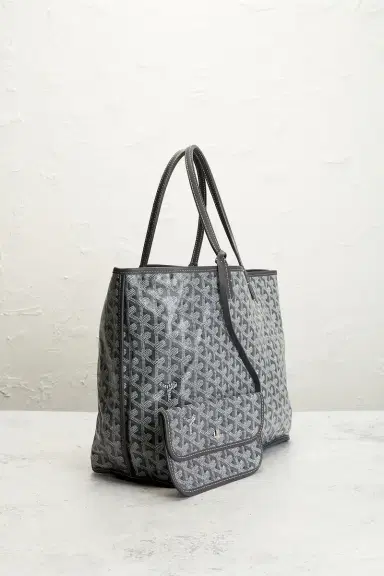 FWRD Renew Goyard Anjou Reversible PM Tote Bag | Thumbnail 8 FWRD Renew Goyard Anjou Reversible PM Tote Bag | Thumbnail 8