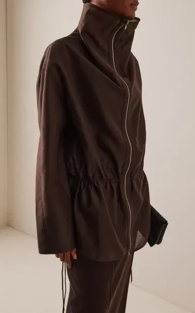 BIRROT Soonji Funnel-Neck Windbreaker | Thumbnail 4