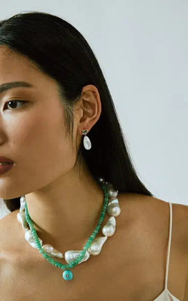 Lizzie Fortunato Extra Large White Baroque Pearl 14K Gold Necklace | Thumbnail 3 Lizzie Fortunato Extra Large White Baroque Pearl 14K Gold Necklace | Thumbnail 3