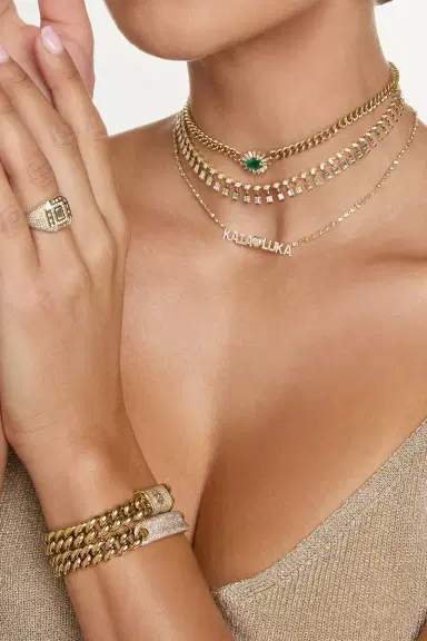 SHAY JEWELRY Mixed Diamond Champion Pinky Ring | Thumbnail 2 SHAY JEWELRY Mixed Diamond Champion Pinky Ring | Thumbnail 2