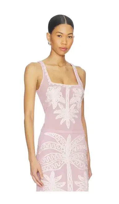 Leslie Amon Phuket Top | Thumbnail 2 Leslie Amon Phuket Top | Thumbnail 2