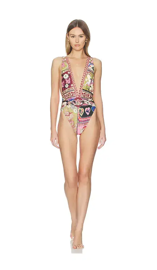 Ina Matches One Piece