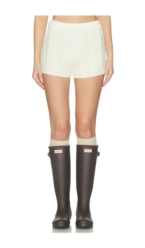 The Marnie Short