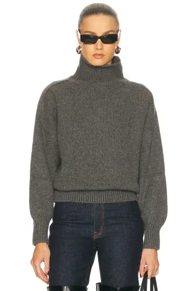Khaite Willem Cashmere Sweater | Thumbnail 1 Khaite Willem Cashmere Sweater | Thumbnail 1
