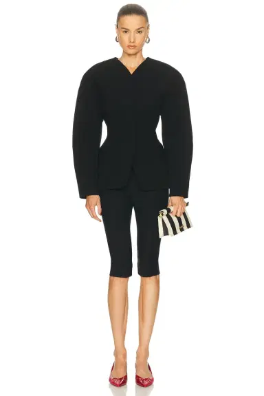 Jacquemus La Veste Ovalo | Thumbnail 4 Jacquemus La Veste Ovalo | Thumbnail 4