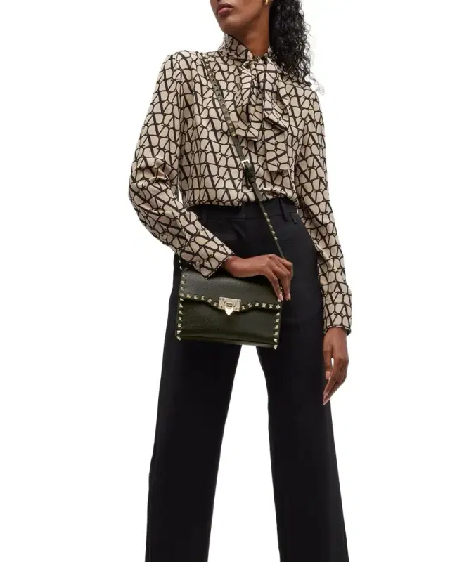 Rockstud Medium Shoulder Bag