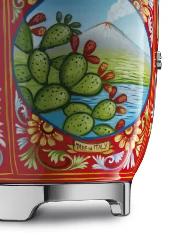 Smeg Dolce Gabbana x Sicily Is My Love Juicer | Thumbnail 5 Smeg Dolce Gabbana x Sicily Is My Love Juicer | Thumbnail 5