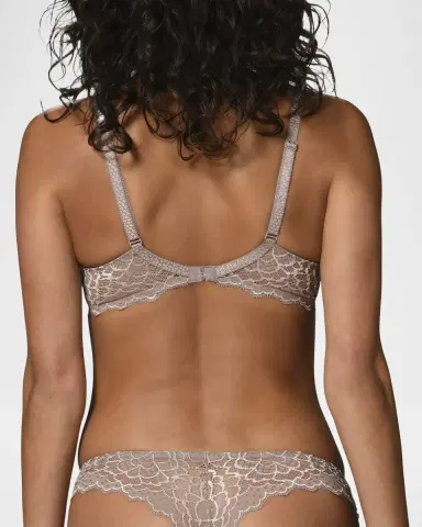 Simone Pérèle Caresse 3D Plunge Spacer Bra | Thumbnail 13