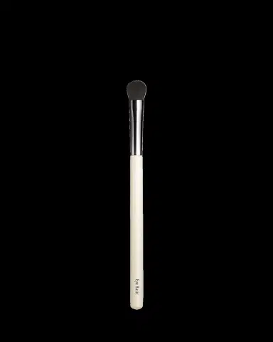 Chantecaille Eye Basic Brush | Thumbnail 2 Chantecaille Eye Basic Brush | Thumbnail 2