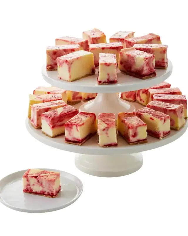 Cheesecake Royale Strawberry Cheesecake Bites