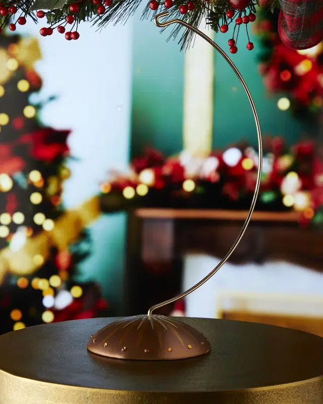 Large Ornament Stand