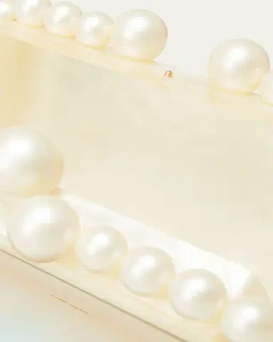 Cult Gaia Eos Pearly Acrylic Clutch Bag | Thumbnail 4