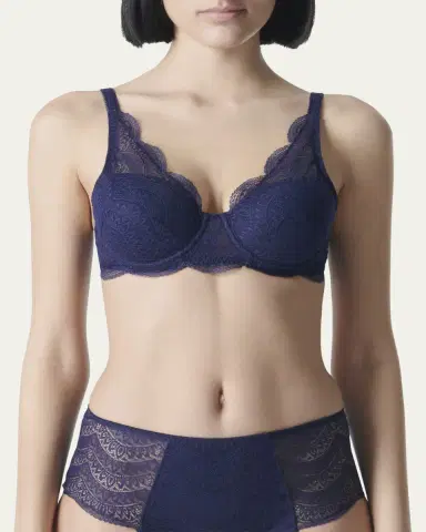 Simone Pérèle Karma 3D Molded Bra with Triangle Lace | Thumbnail 3 Simone Pérèle Karma 3D Molded Bra with Triangle Lace | Thumbnail 3