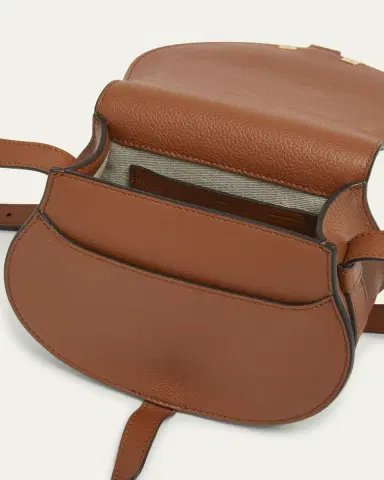 Chloé Marcie Small Crossbody Bag in Grained Calfskin | Thumbnail 8 Chloé Marcie Small Crossbody Bag in Grained Calfskin | Thumbnail 8