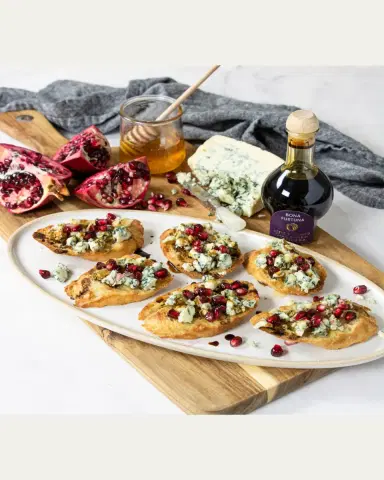 Bona Furtuna 12-Year Aged Tradizionale DOP Balsamic Vinegar | Thumbnail 2 Bona Furtuna 12-Year Aged Tradizionale DOP Balsamic Vinegar | Thumbnail 2