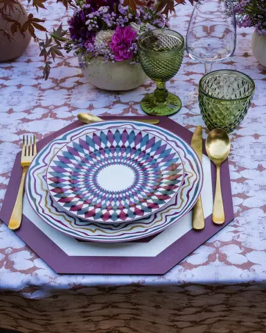 The Lino Lio Dinner Plates, Set of 4 | Thumbnail 3