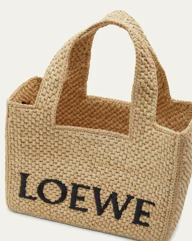 Loewe x Paula's Ibiza Font Logo Small Tote Bag in Raffia | Thumbnail 4 Loewe x Paula's Ibiza Font Logo Small Tote Bag in Raffia | Thumbnail 4