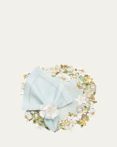 Kim Seybert Gardenia Napkin Ring in White | Thumbnail 3