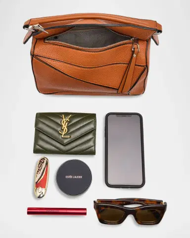 Loewe Puzzle Edge Medium Top-Handle Bag in Grained Leather | Thumbnail 19 Loewe Puzzle Edge Medium Top-Handle Bag in Grained Leather | Thumbnail 19