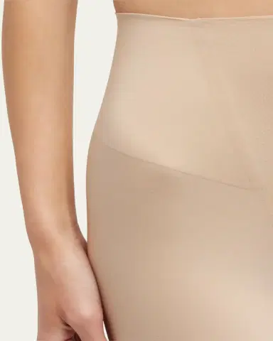 Commando High-Rise Zone Smoothing Shorts | Thumbnail 5 Commando High-Rise Zone Smoothing Shorts | Thumbnail 5