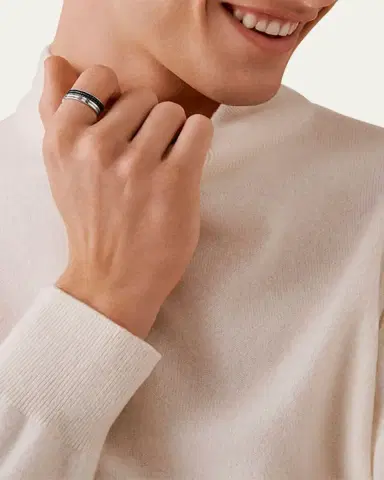 Boucheron White Gold Quatre Black Edition Band Ring, Large Model | Thumbnail 2 Boucheron White Gold Quatre Black Edition Band Ring, Large Model | Thumbnail 2