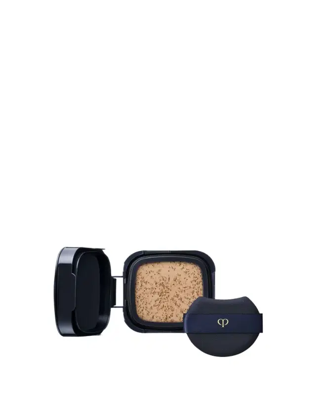 Cle de Peau Beaute Radiant Cushion Dewy Foundation, Refill