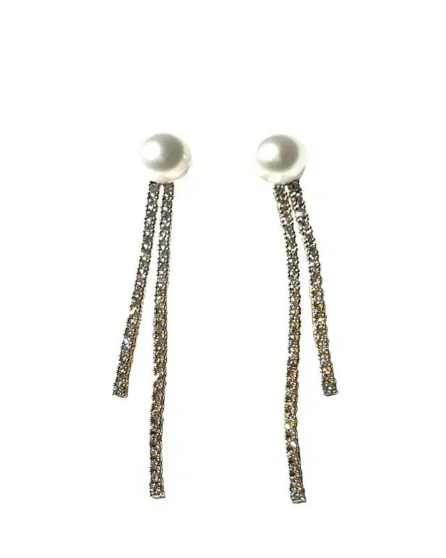 Mizuki 18K Yellow Gold White Akoya Pearl and Diamond Drop Short Earrings